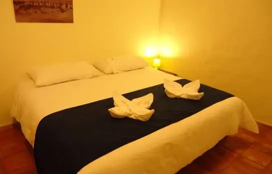 Aparta Suites La Montana 