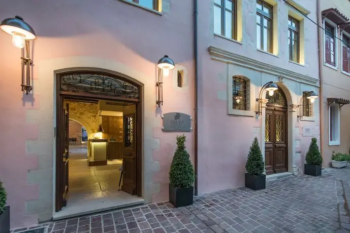 Serenissima Boutique Hotel 