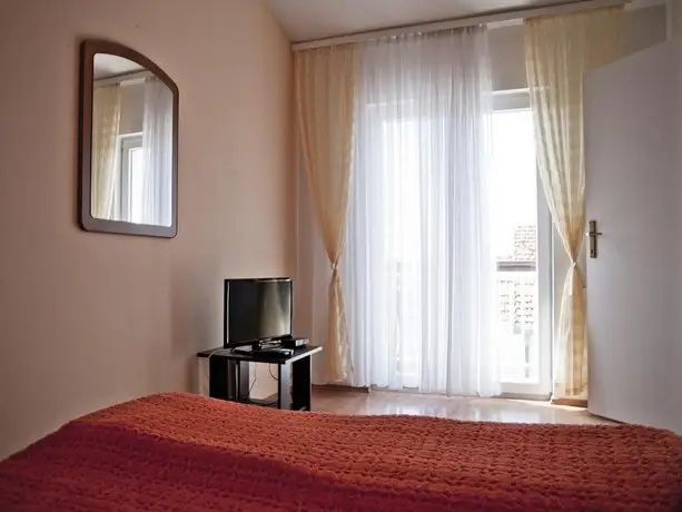 Guesthouse Konta 