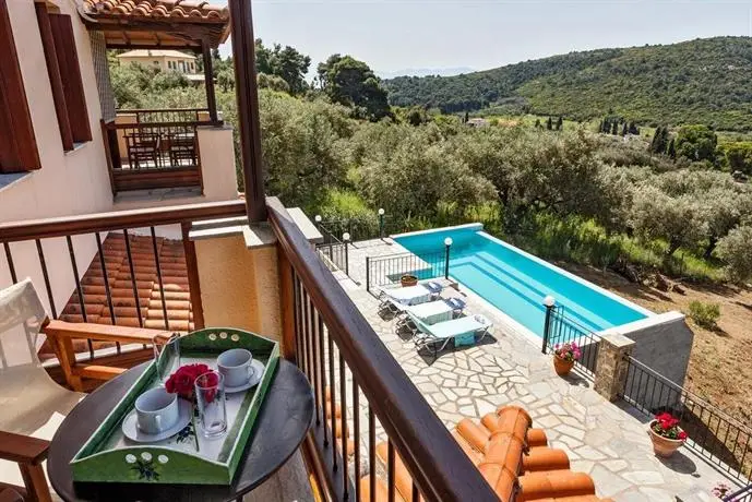 Villa Peparethos 