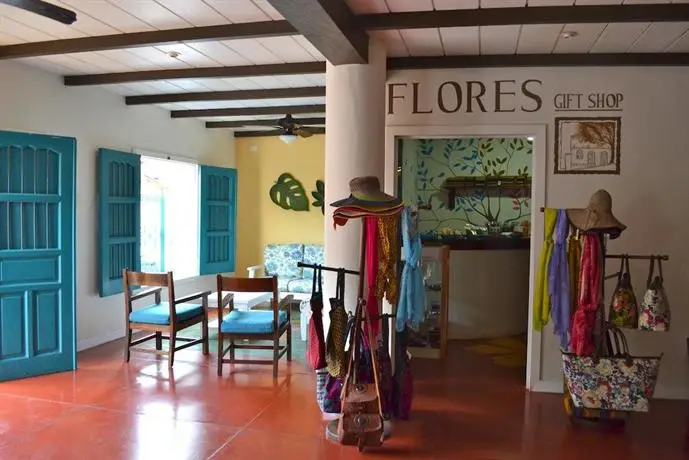 Hotel Isla de Flores