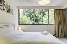 Dizengoff Inn Apartments 