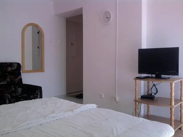 Bartok Apartmanok