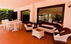 Villa Angela Luxury Country Suites 