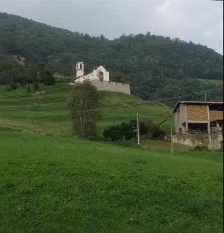 Casa Cecilia Adrara San Martino 