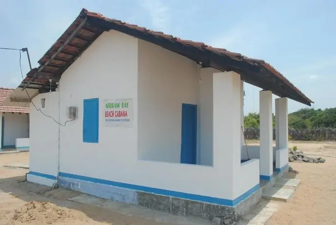 Arugam Bay Beach Cabanas