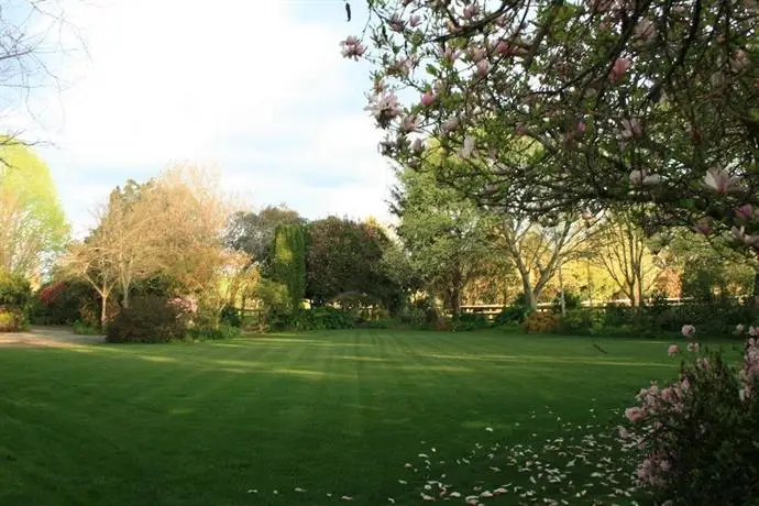 Lexington Park Cottages