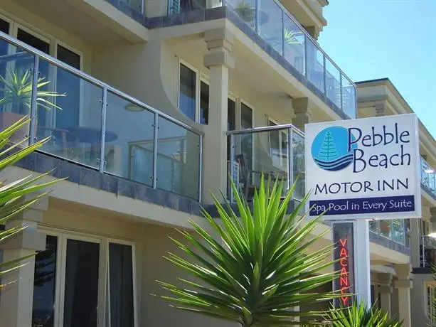 Pebble Beach Motor Inn