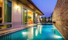 The Ville Jomtien Pool Villa 