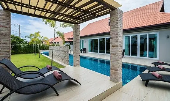 The Ville Jomtien Pool Villa 