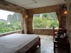 Limestone View Homestay 