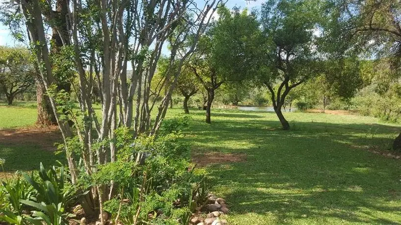 Thandile Country Lodge 