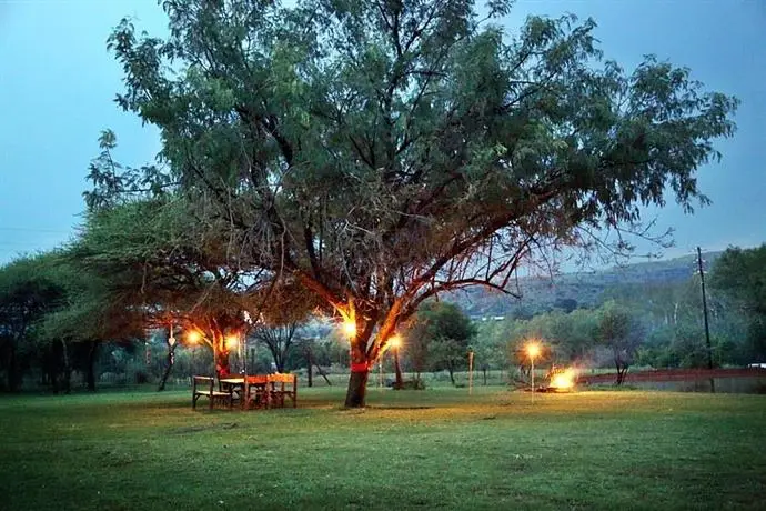 Thandile Country Lodge 