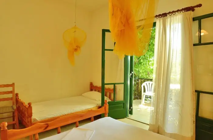 Lemonia Accommodations 