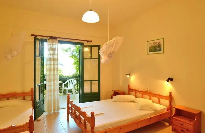 Lemonia Accommodations 