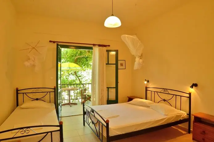 Lemonia Accommodations 