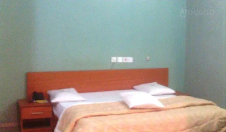 Londa Hotels 