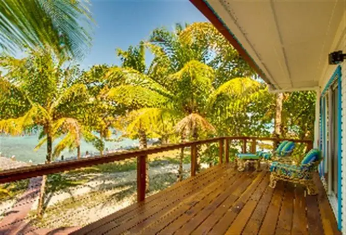 Ray Caye Island Resort