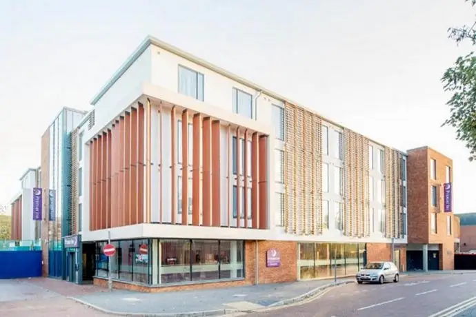 Premier Inn St Albans City Centre