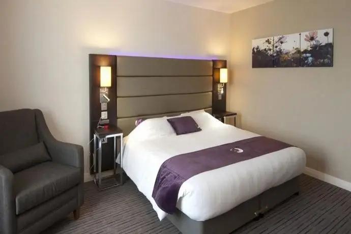 Premier Inn St Albans City Centre