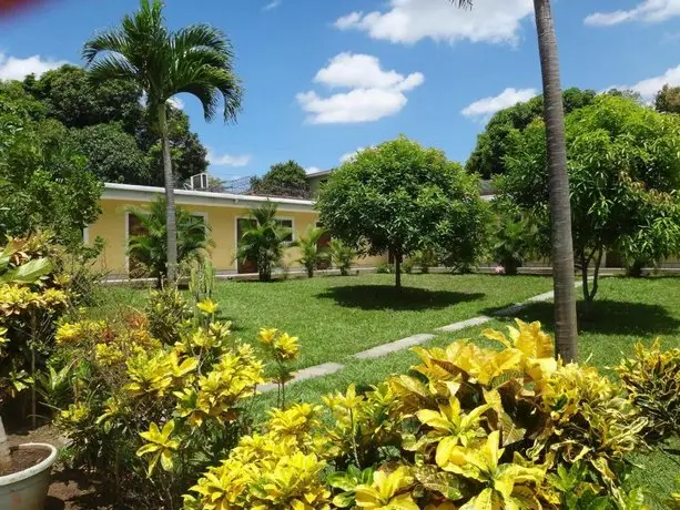 Hotel La Arboleda Managua 