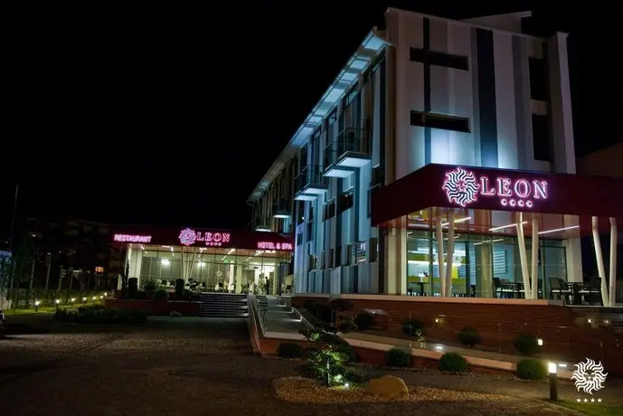 Hotel Leon & Spa Arad