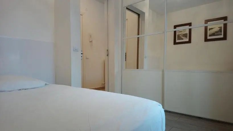 Joli Appartement entre Menton et Monaco 