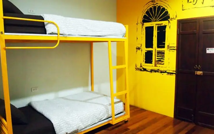 Phuket Sunny Hostel 