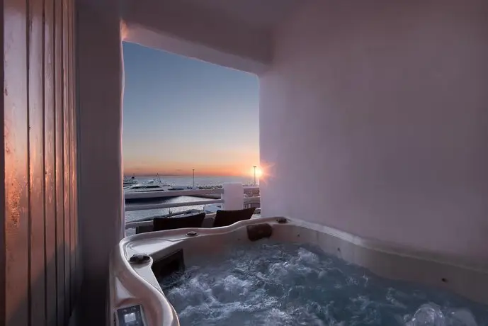 Riva Suites Mykonos Island 