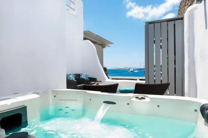 Riva Suites Mykonos Island 