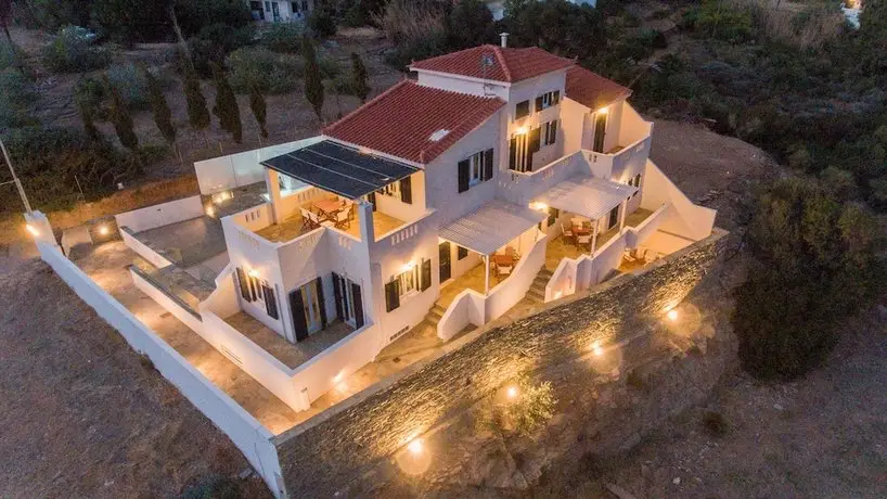 Andros Luxury House 