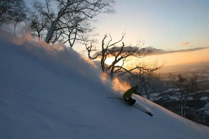 Kasara Niseko Village Townhouse 