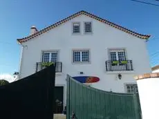 Obidos Wine & Surf Hostel 