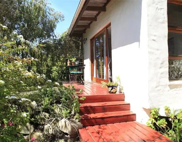 Fynbos Garden Suite