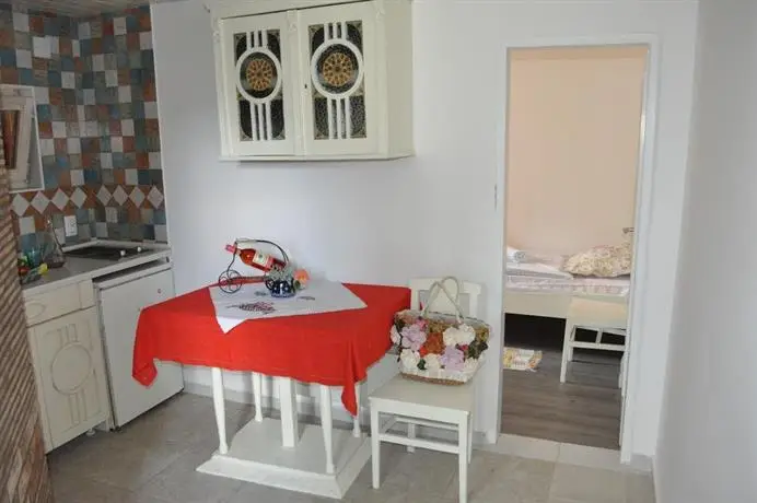 Apartments Borove Noci 