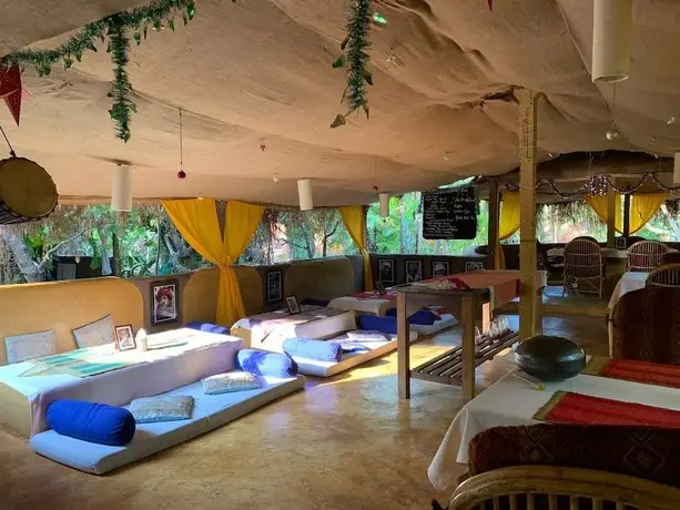 Banyan Tree Yoga 