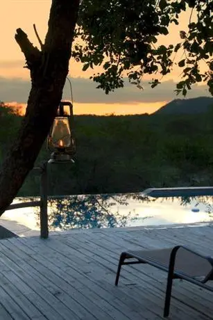 Mbizi Bush Lodge 