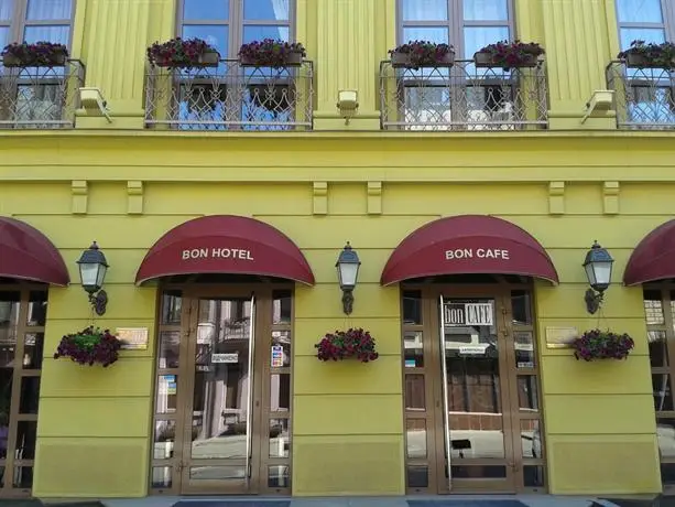 Bon Hotel