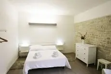 Residence San Martino- Rooms & Apartment 