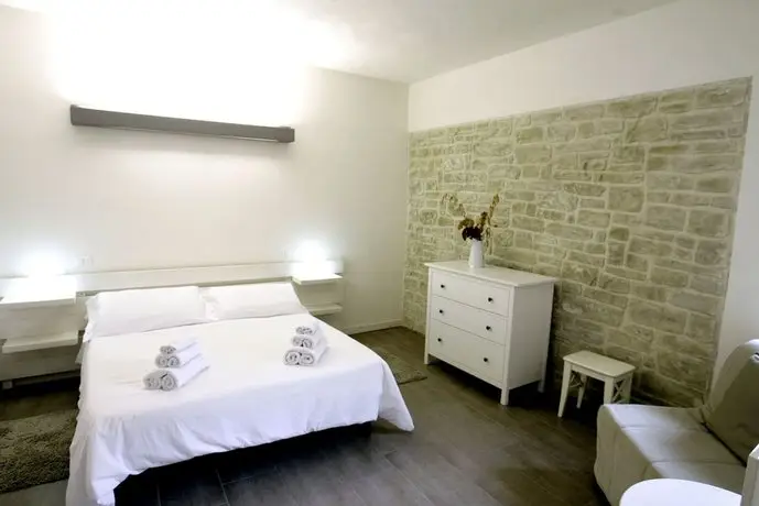 Residence San Martino- Rooms & Apartment 