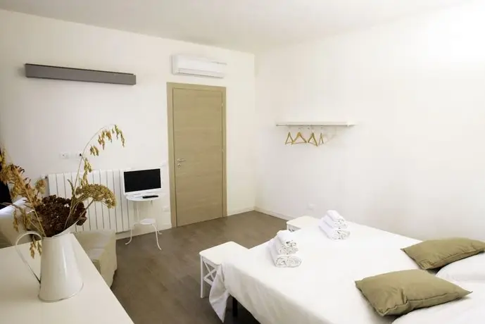 Residence San Martino- Rooms & Apartment 