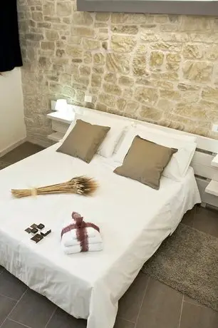 Residence San Martino- Rooms & Apartment 