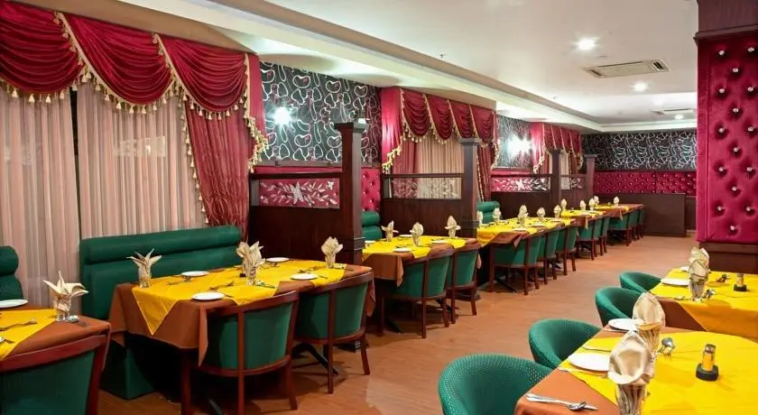 Madathil Regency Hotel 