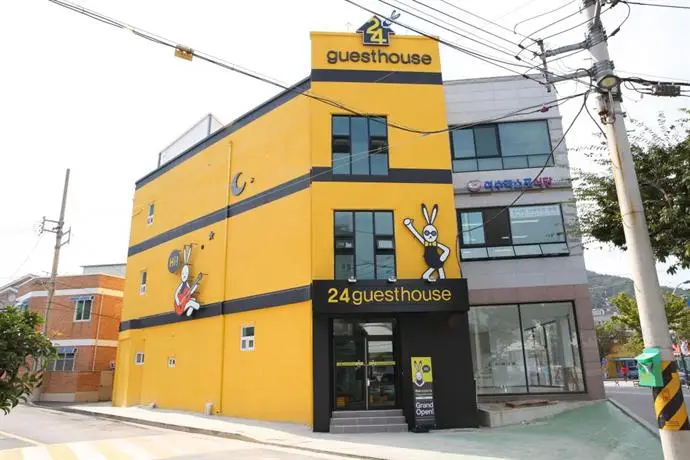 24 Guesthouse Yeosu 