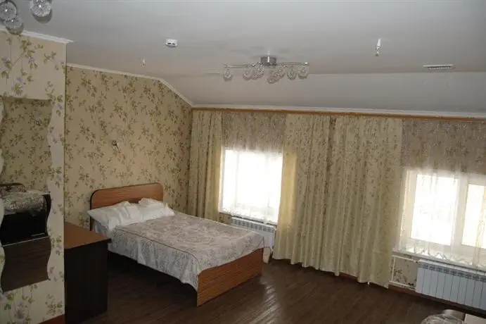 Hotel Mayak Kemerovo 