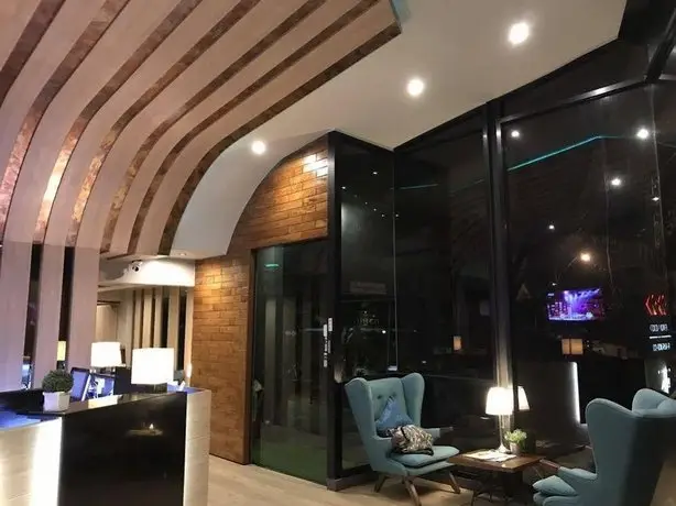 Coco Hotel Samut Prakan 