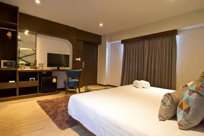 Coco Hotel Samut Prakan 