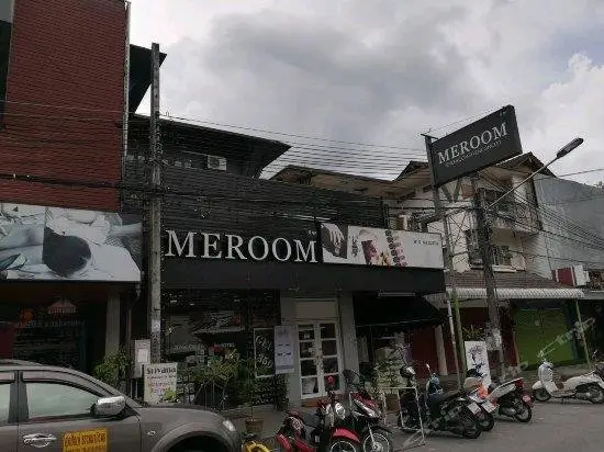 Meroom 