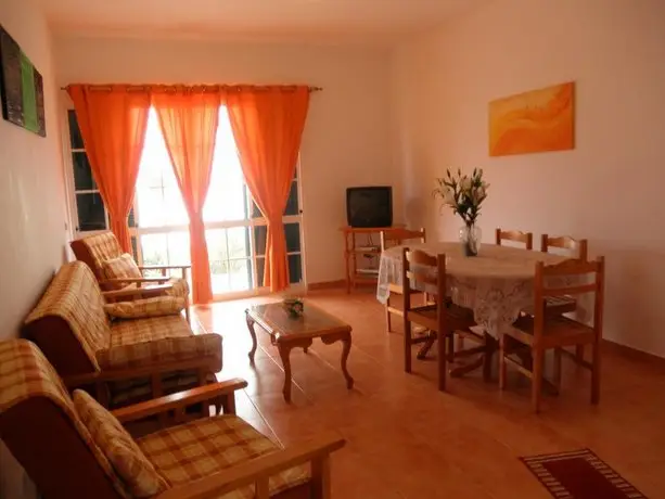 Apartamentos Casa Linhares