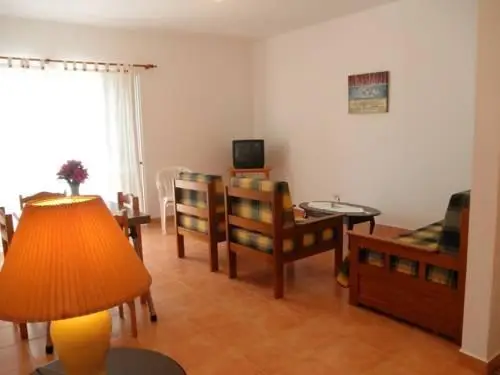 Apartamentos Casa Linhares